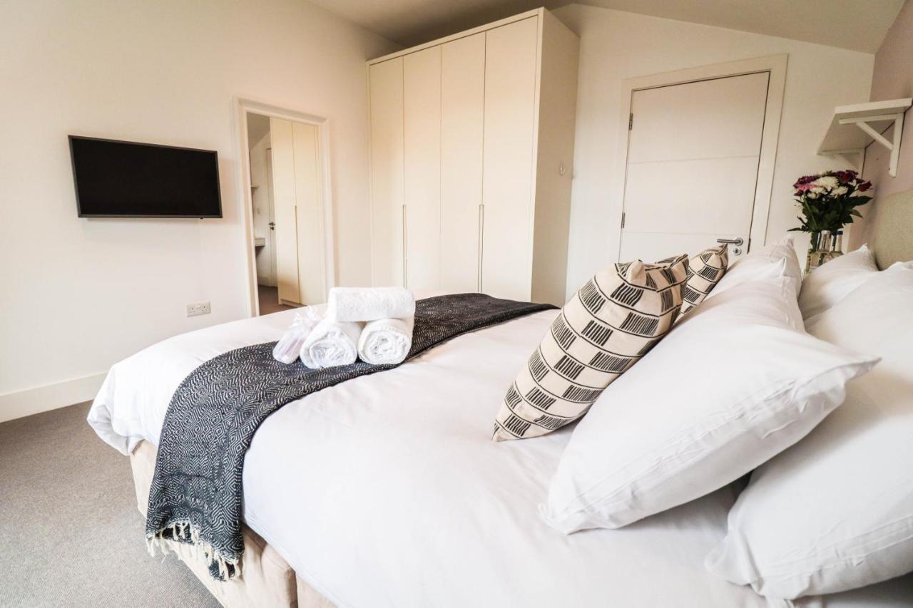 Modern & Spacious 1 Bedroom Clapham Junction Flat Londen Buitenkant foto